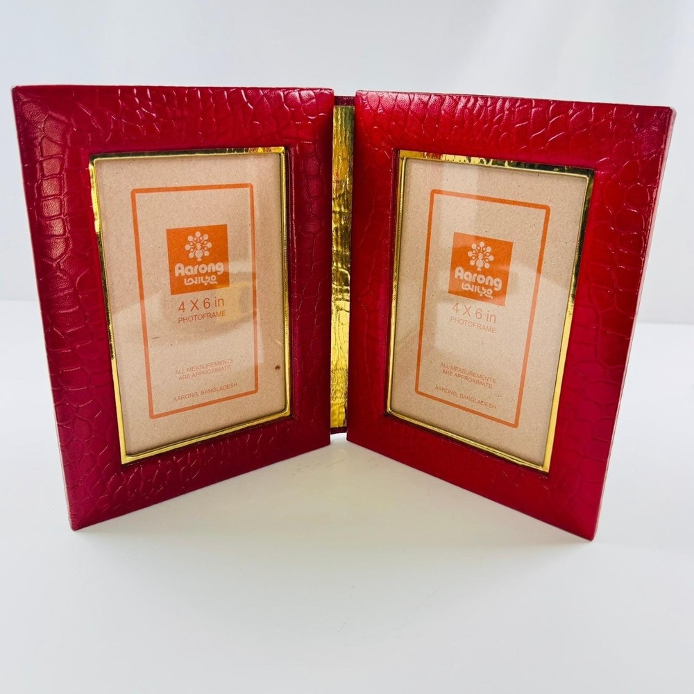 Red Faux Crocodile Embossed Double 4x6 Photo Frame Aarong Bangladesh Unused NICE